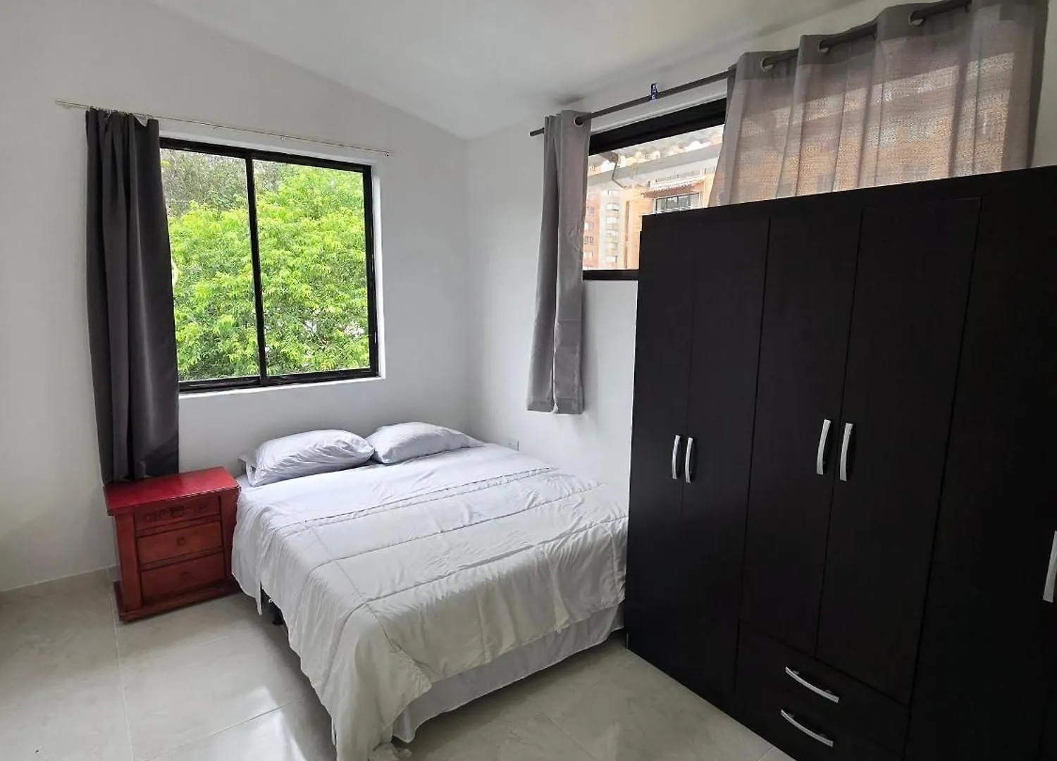 Pilarica Gardens Apartment Medellin