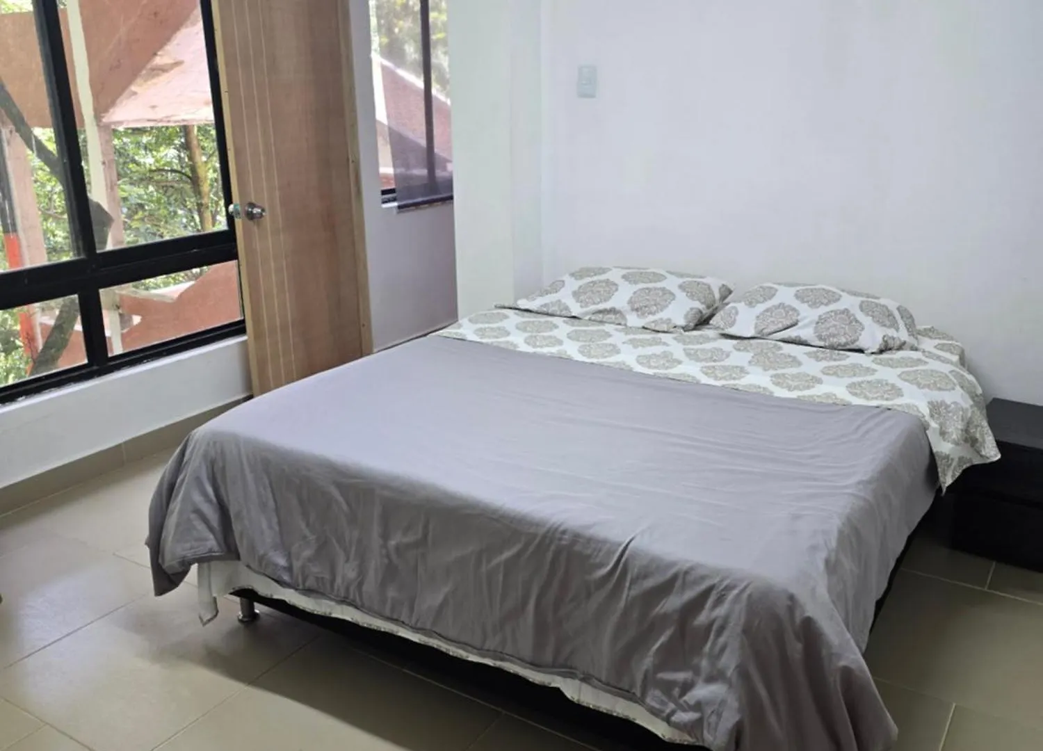 Pilarica Gardens Apartment Medellin